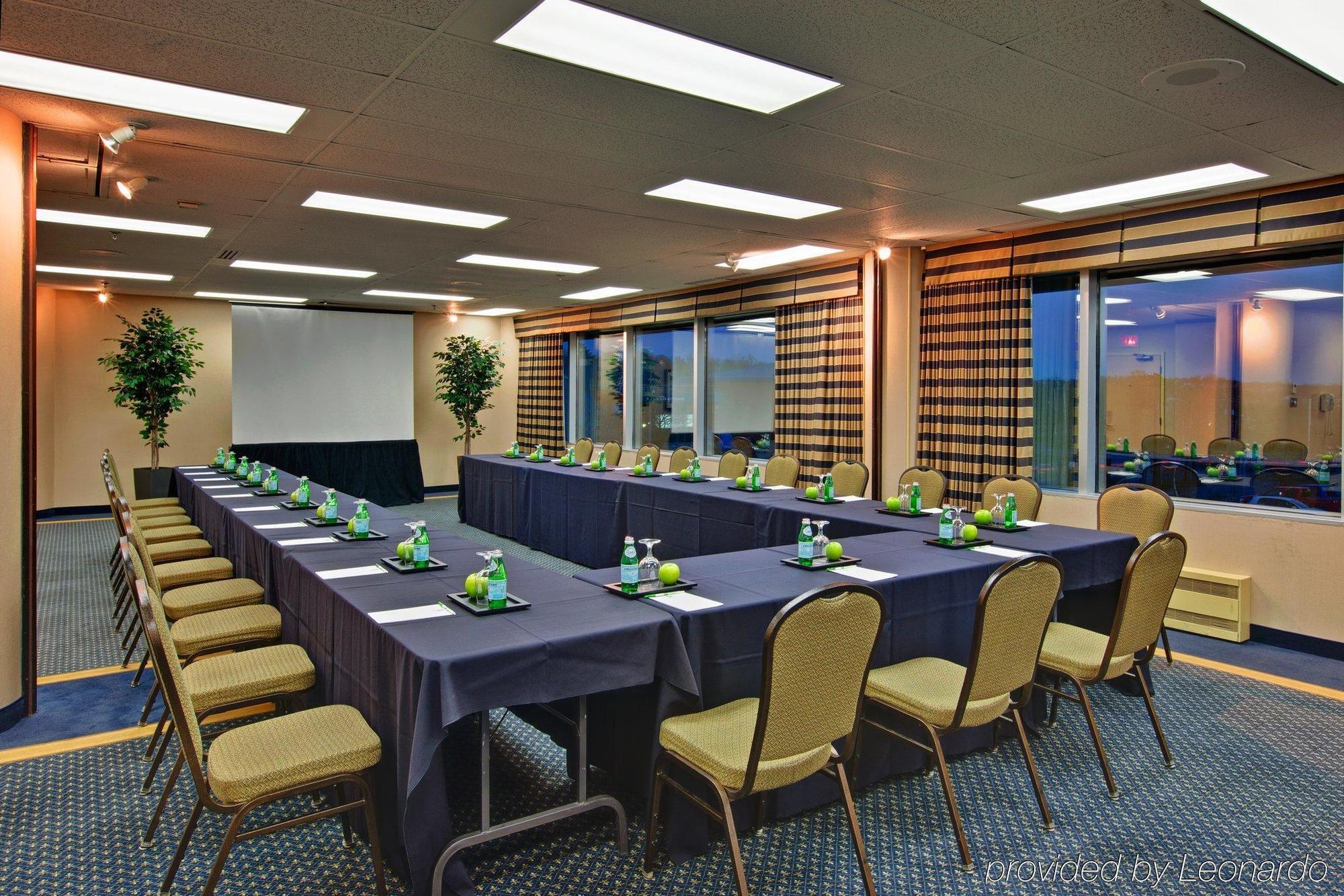 Doubletree By Hilton Halifax Dartmouth Hotel Facilities photo